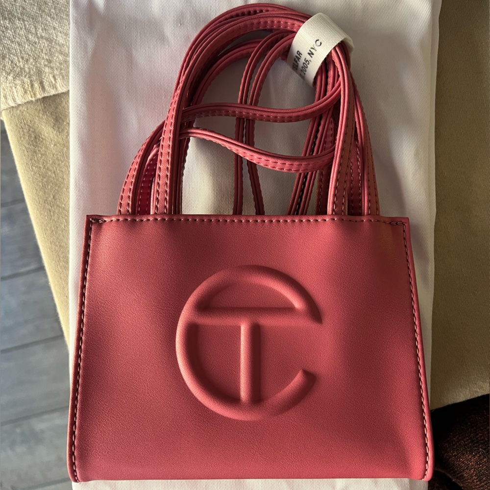 Small Telfar Shopping Bag “Corned Beef”